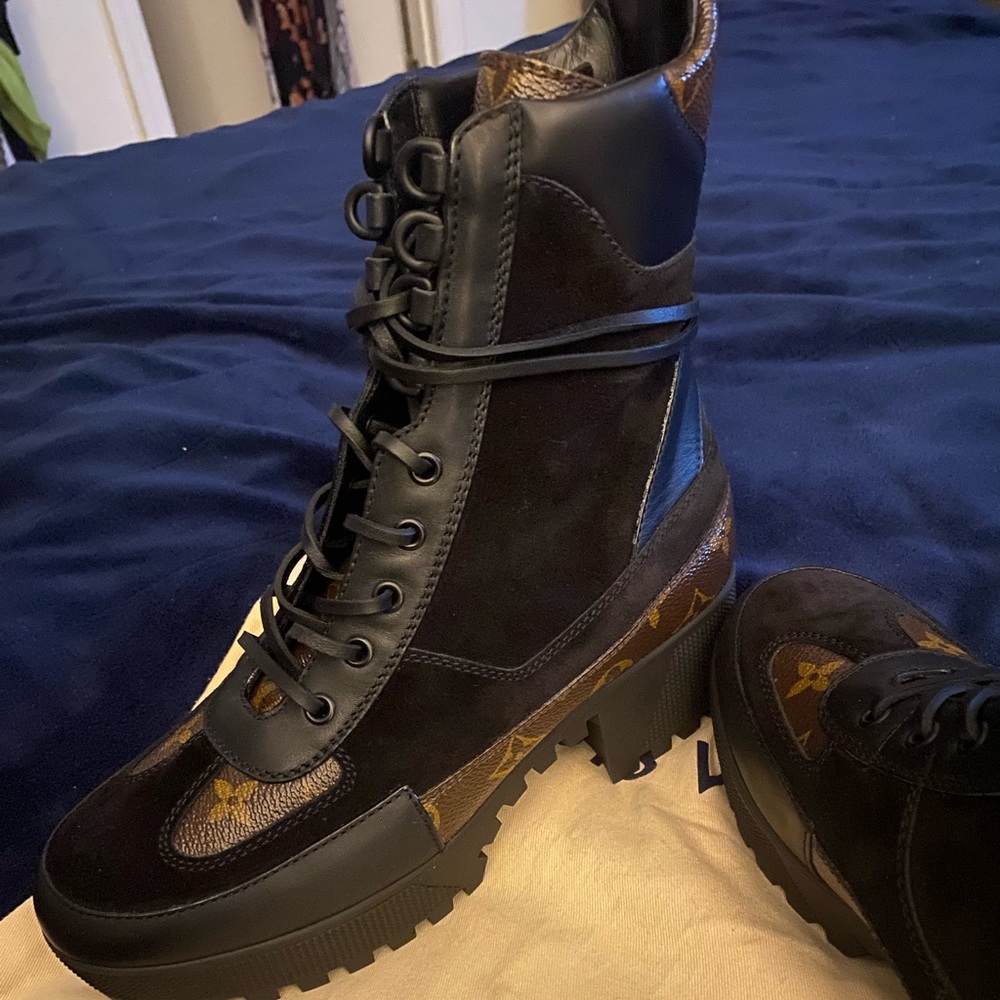 Louis Vuitton - Laureate platform desert boot